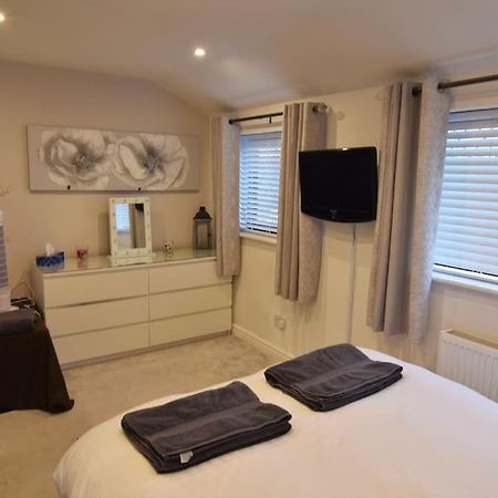 Mikes At Menai - Stylish & Spacious 3 Bed House In Menai Bridge. Екстер'єр фото